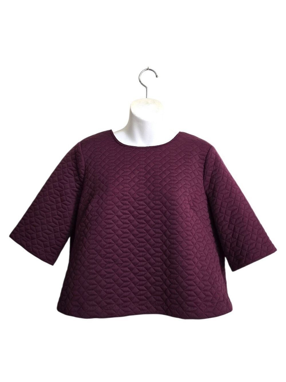 BCBGeneration Quilted Boxy Crop 3/4 Sleeve Top In Deep Maroon Sz M